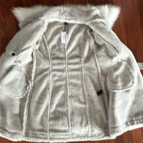 Karen Millen long line shearling coat - Picture 13 of 16